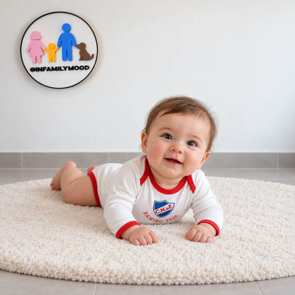 Body Bolso personalizado boca abajo apoyado en los brazos | FamilyMood